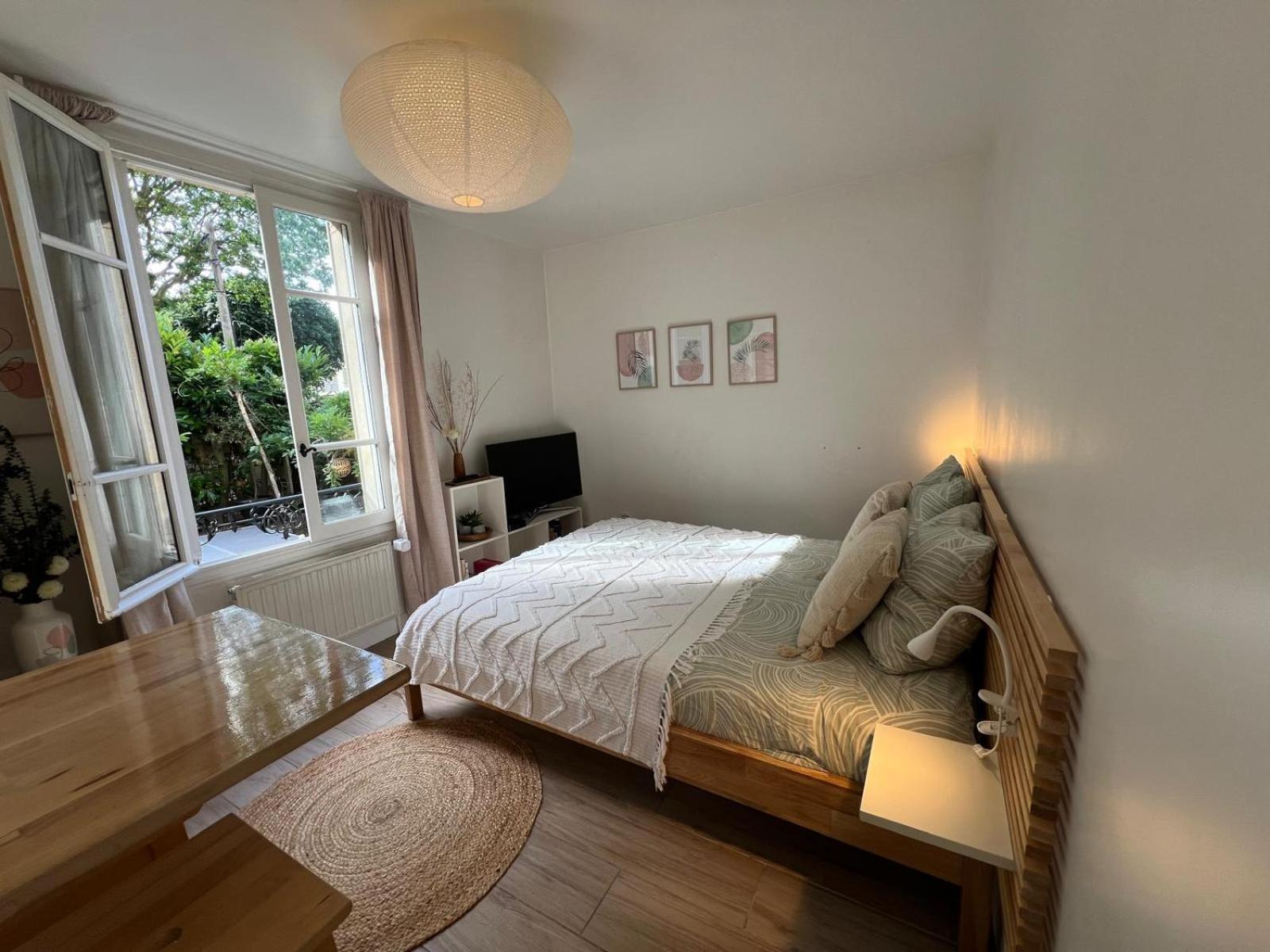 Appartement Escale Cosy A Pontoise Jacuzzi Et Terrasse Extérieur photo